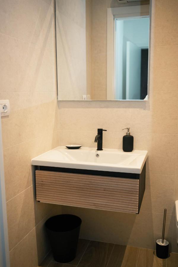 Black Marble - Design Apartment Bari Luaran gambar